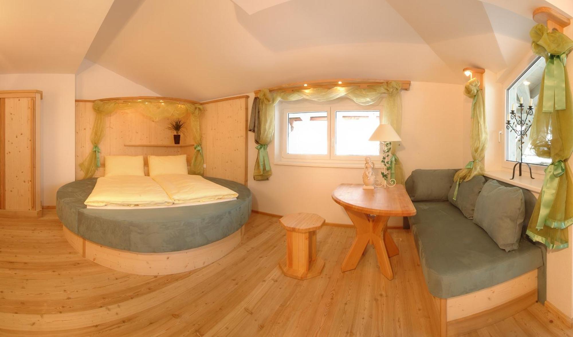 Bed & Breakfast Landhaus Strasser Soll Exterior photo